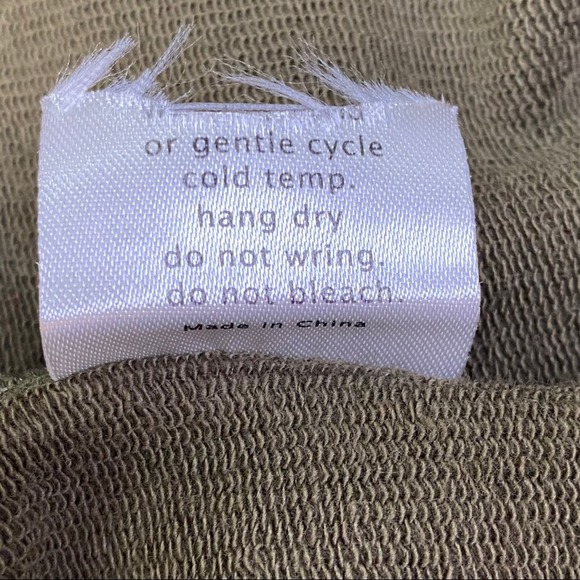 Nuvula Sweatshirt Illustrated Graphic Womens Size M Olive Green Artsy Full Zip - Picture 16 of 16